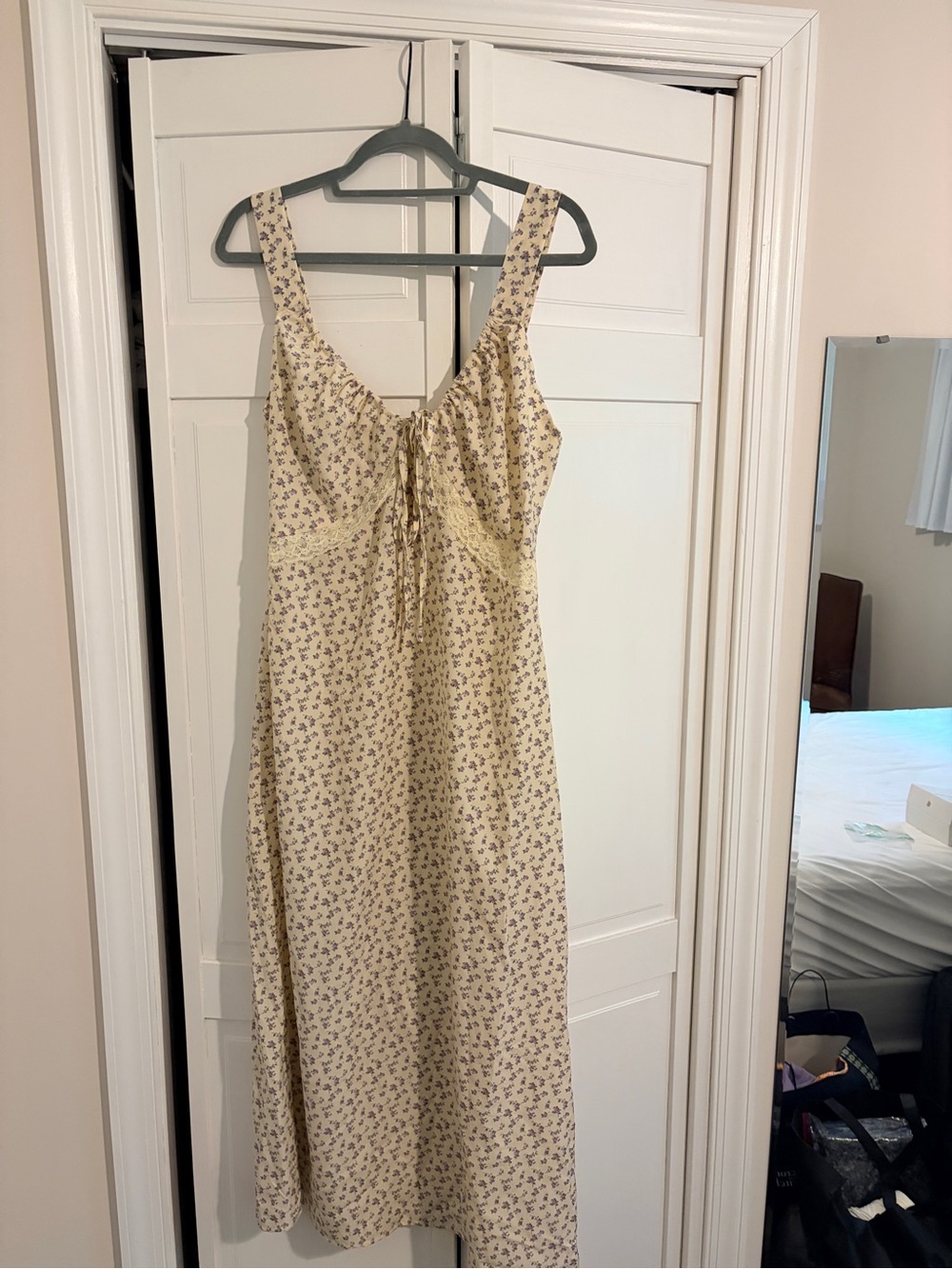 Women’s Cream Floral Tie-Front Slip Dress